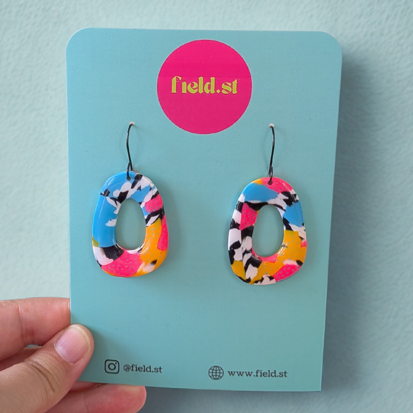 Marbled oval earrings