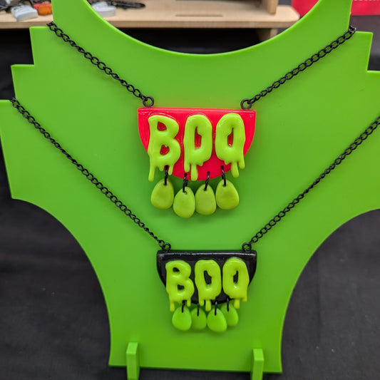 Boo dangle necklace